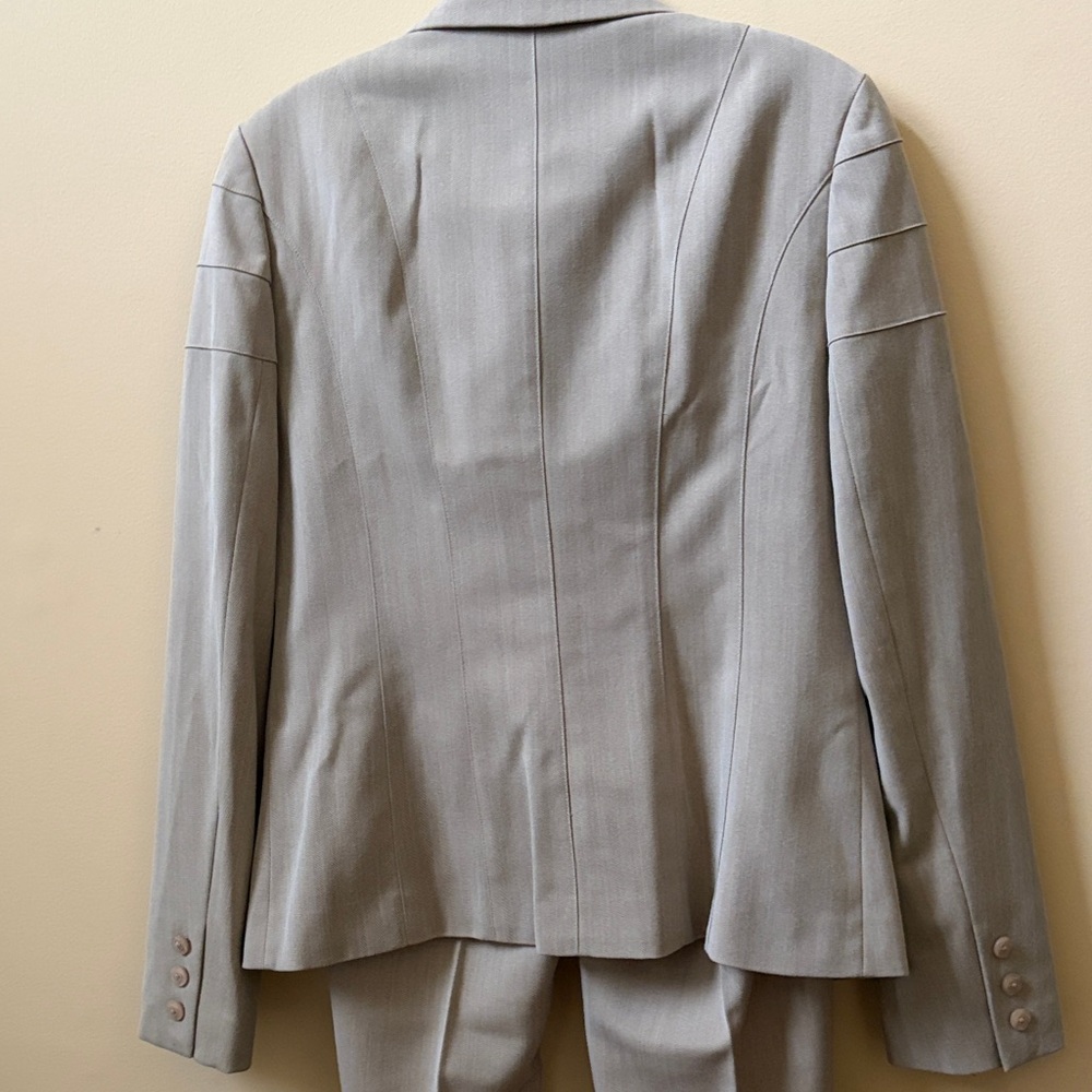 Beige Two-Piece Suit - Picture 5 of 9